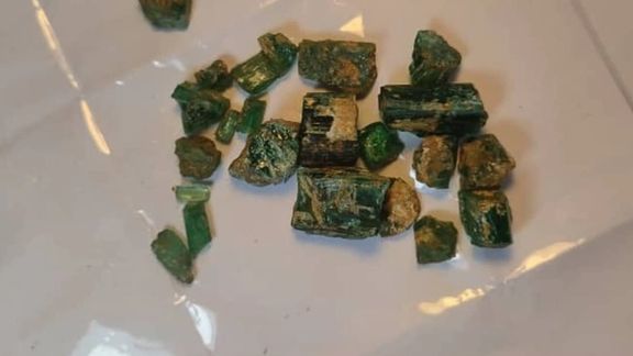 طالبانو د پنجشېر ۱۵۱۹ قیراطه زمردو د خرڅلاو اعلان وکړ