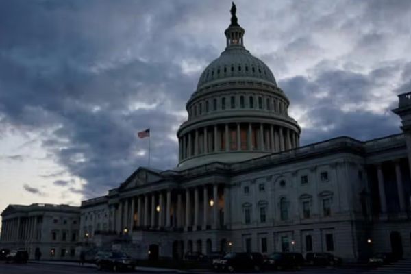 40 US Lawmakers Urge State Department To Reinstate Refugee Admissions Programme