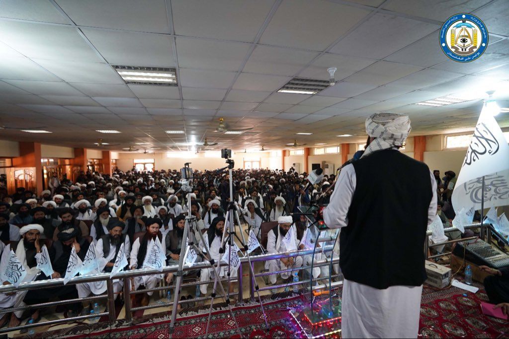 سراج‌الدین حقانی: در نظام‌‌های رایج دنیا براساس رای حق داده می‌شود