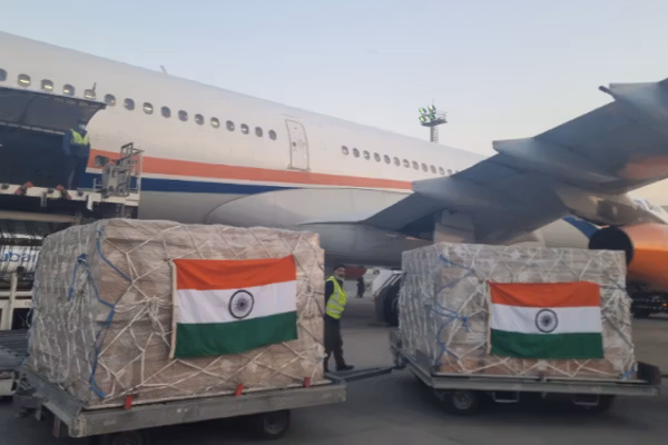 هند ۷۳ تُن دارو و واکسین به افغانستان کمک کرد