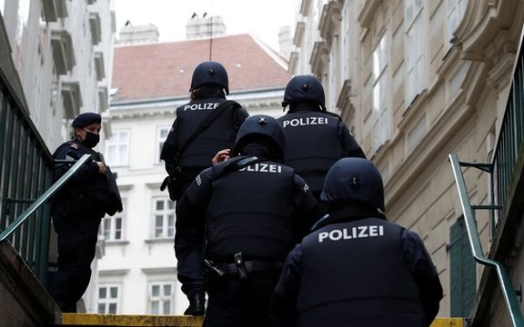 شمار کشتهشدگان تیراندازی در مکتبی در اتریش به هشت نفر رسید