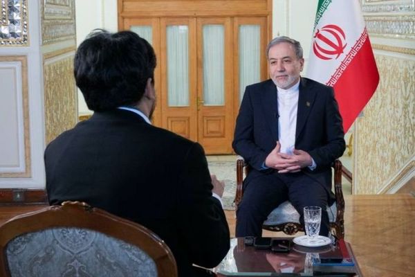 ایران: که امریکا خپله تګلاره بدله کړي، تهران د خبرو اترو بیا پیل ته چمتو دی