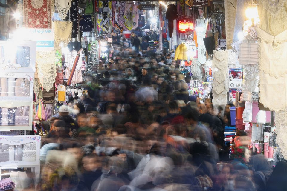 رئیس قوه قضائیه ایران: برداشتن حجاب مساوی با دشمنی با نظام جمهوری اسلامی است