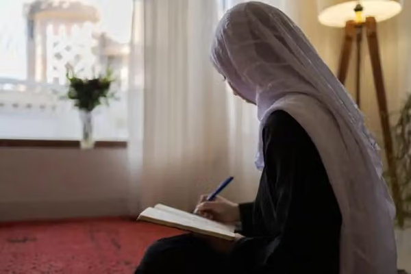 اليونيسف: حرمان 2.6 مليون فتاة من التعليم في أفغانستان يهدد مستقبلهن والقطاع الصحي