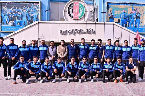 تیم زیر نوزده سال کریکت افغانستان راهی بنگلادیش شد