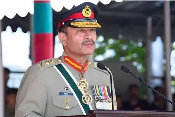 Pakistani Army Vows to Crush Taliban Militants After Deadly Attack in South Waziristan