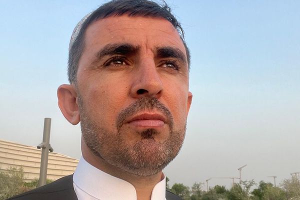 تادین خان اڅکزی: د پاکستان جېټ الوتکې یوازې ماشومان، ښځې او عامه تاسیسات هدف ګرځوي