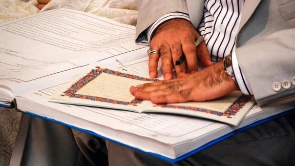 ایران: له غیر ایراني وګړو سره د ایرانيانو د واده موضوع به له شریعت څخه قانون ته واړوو