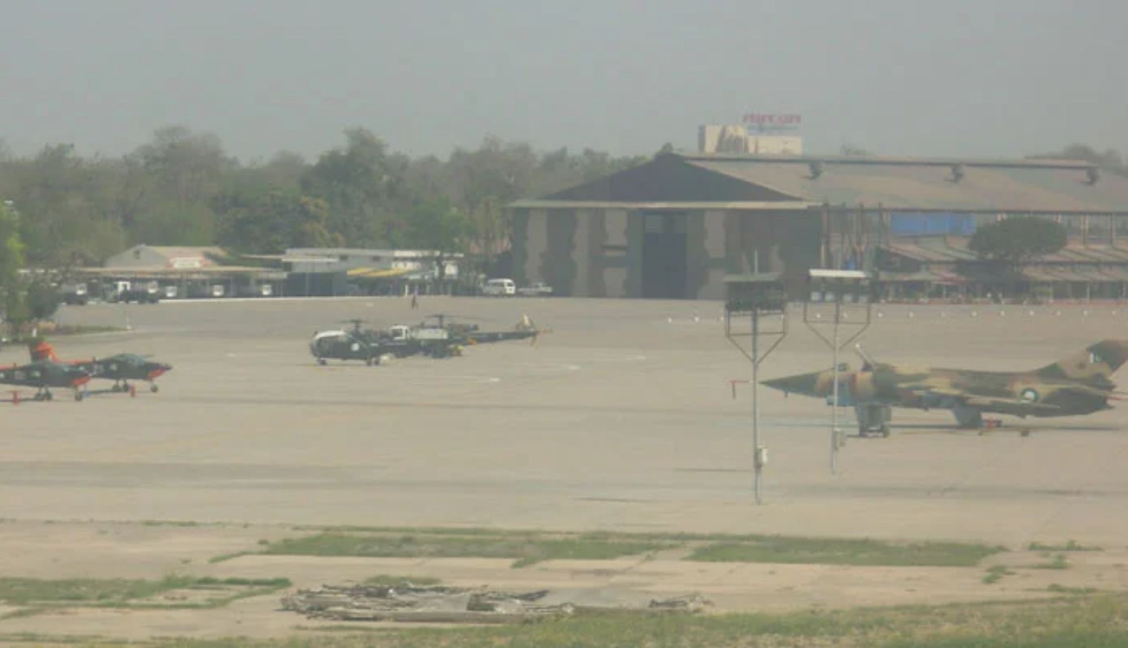 جیونیوز: پاکستاني استخباراتو په کراچۍ کې پر «مسرور» پوځي ډګر د خونړي برید مخه نیولې