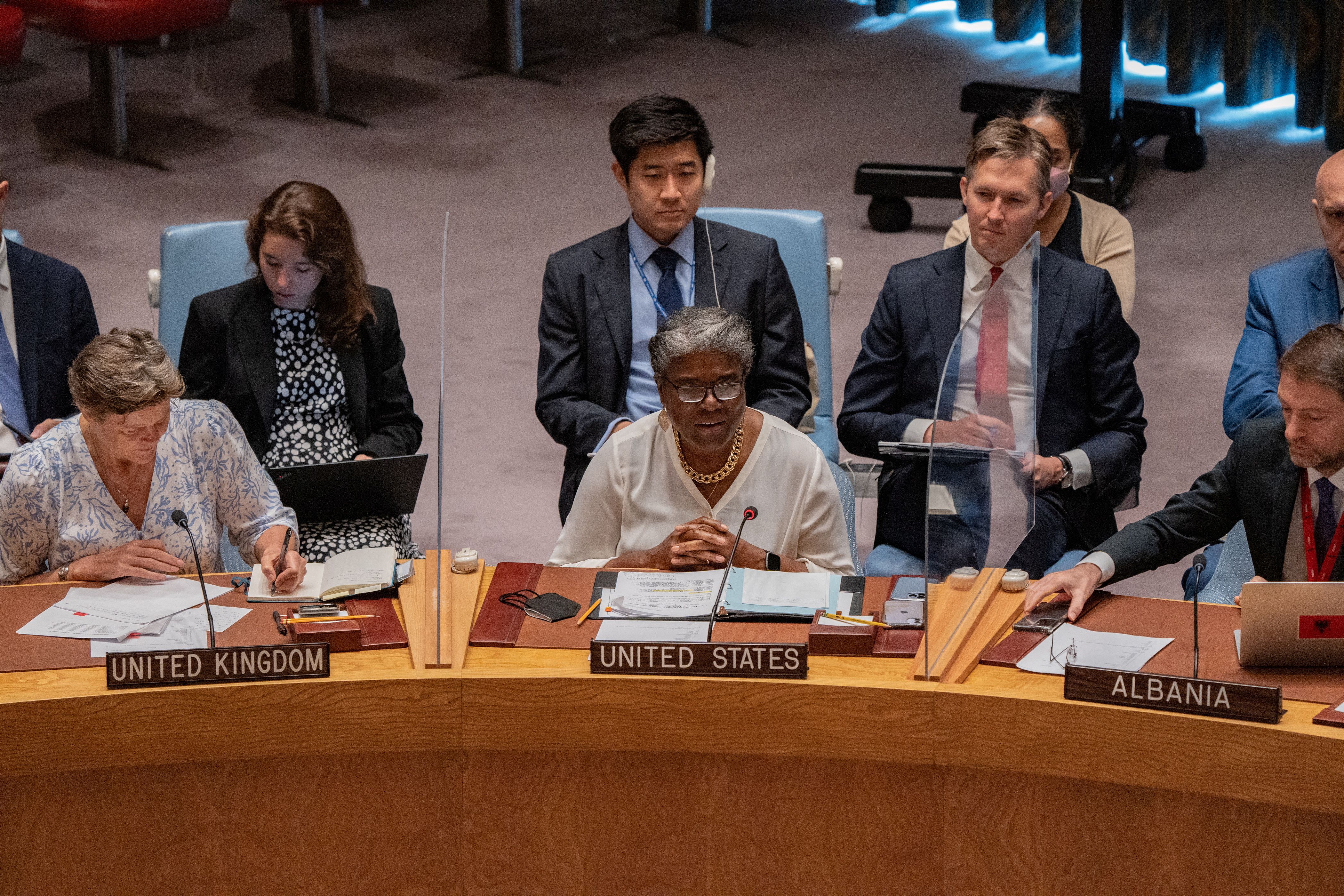 شورای امنیت سازمان ملل ماموریت کمیته نظارت بر تحریم‌های طالبان را یکسال دیگر تمدید کرد