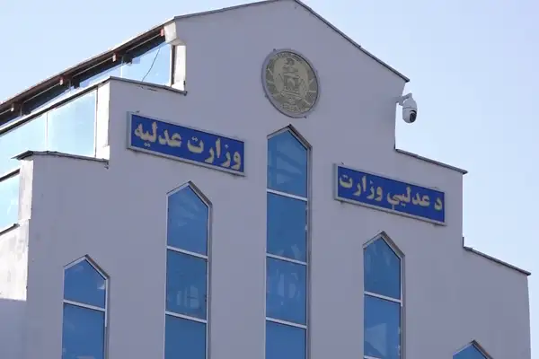 طالبانو په ۱۴ ولایتونو کې د ۴۹ ښارګوټو ځمکې دولتي اعلان کړې دي