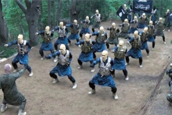 أنشأ تنظيم داعش في أفغانستان مدارس انتحارية للأطفال