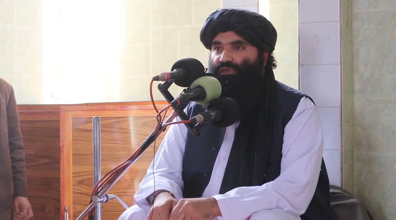 سراج الدین حقاني: موږ باید د وېرې له لارې پر خلکو حکومت ونه کړو