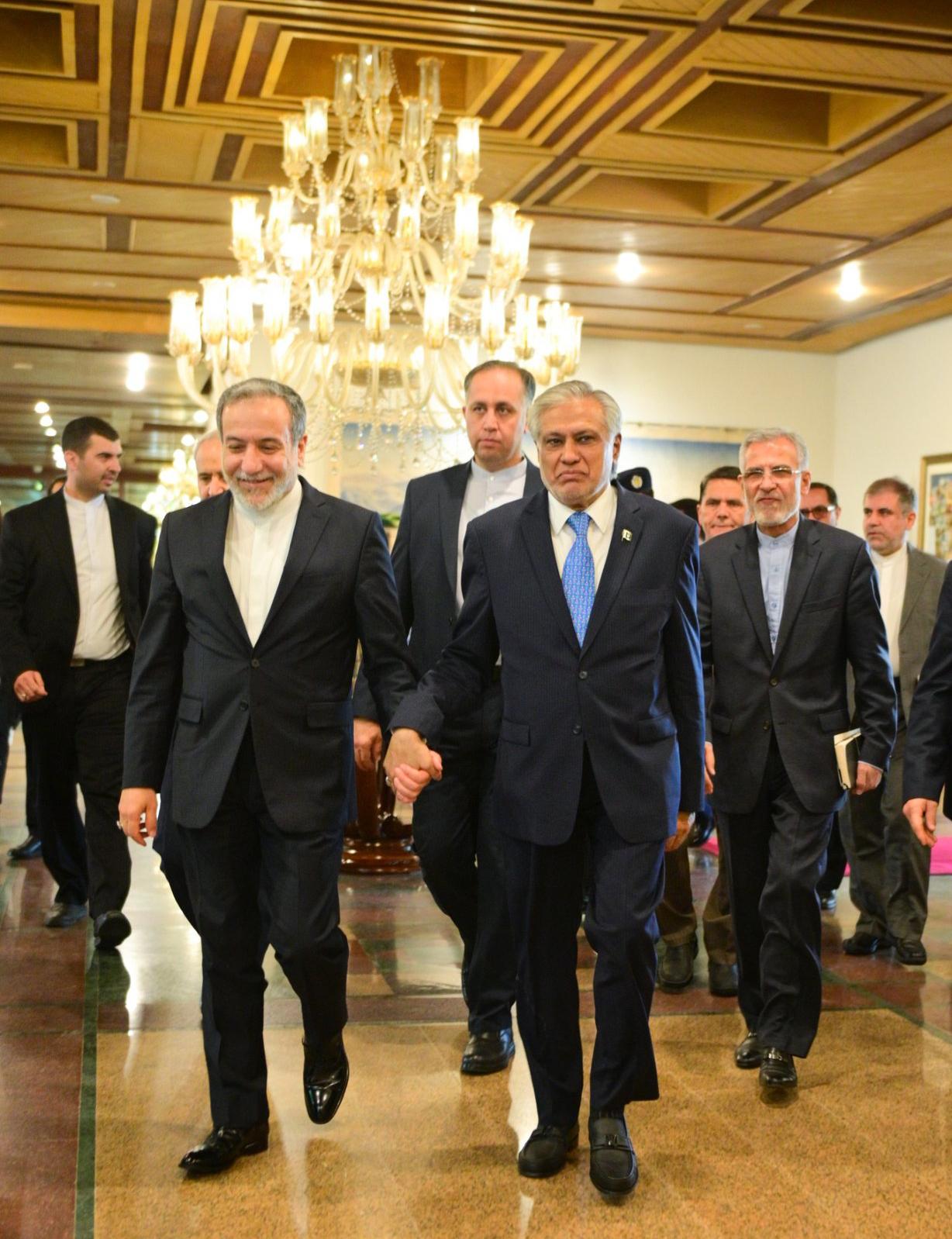 وزیران خارجه ایران و پاکستان در اسلام‌آباد دیدار کردند