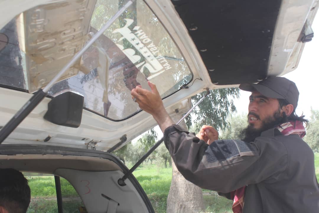 طالبانو په ننګرهار کې د موټرونو د تورو ښیښو پاکولو کمپاین پیل کړی