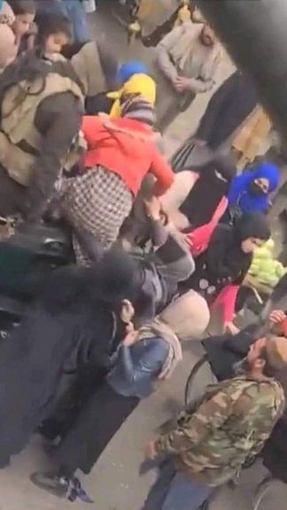 د طالبانو امربالمعروف وزارت:د ښځو د نیولو خبر حقیقت نه لري، په کابل کې مو سوالګرې راټولولې