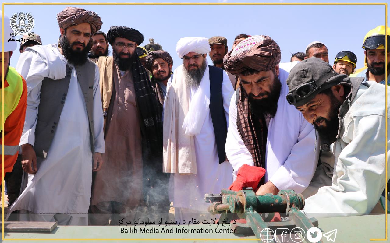 مقامات طالبان خط لوله انتقال گاز از شبرغان به مزارشریف را افتتاح کردند