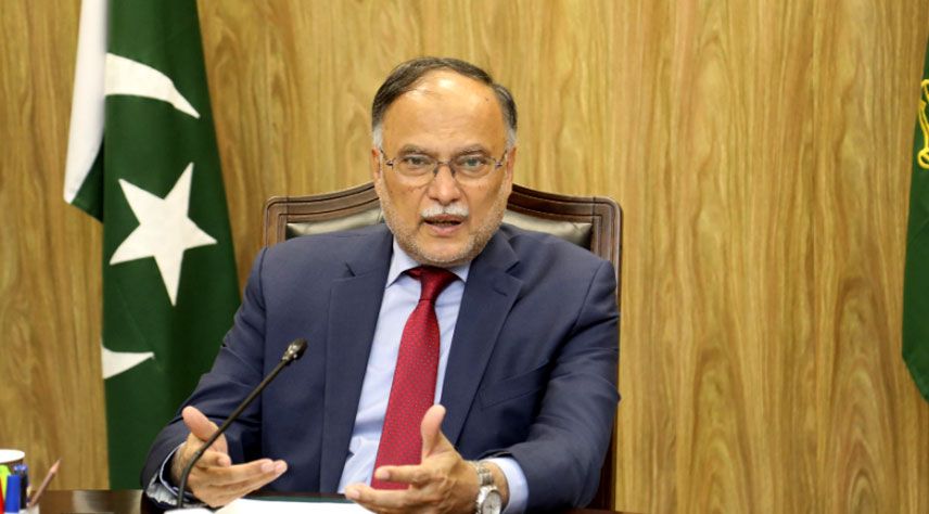 د پاکستان د پلان وزیر د دغه هېواد په تعلیمي برخه کې د اصلاحاتو پر راوستولو ټینکار وکړ