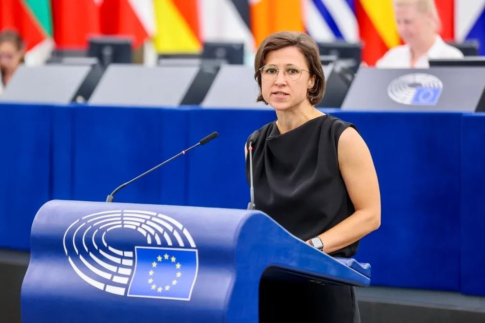 نماینده پارلمان اروپا: منع زنان از آموزش و کار فرهنگ افغانستان نیست