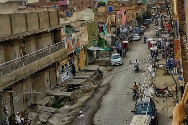 د اتحاد المجاهدین ډلې نن سهار د خېبر پښتونخوا بنو کې د پاکستان امن ځواک پر دفتر برید کړی