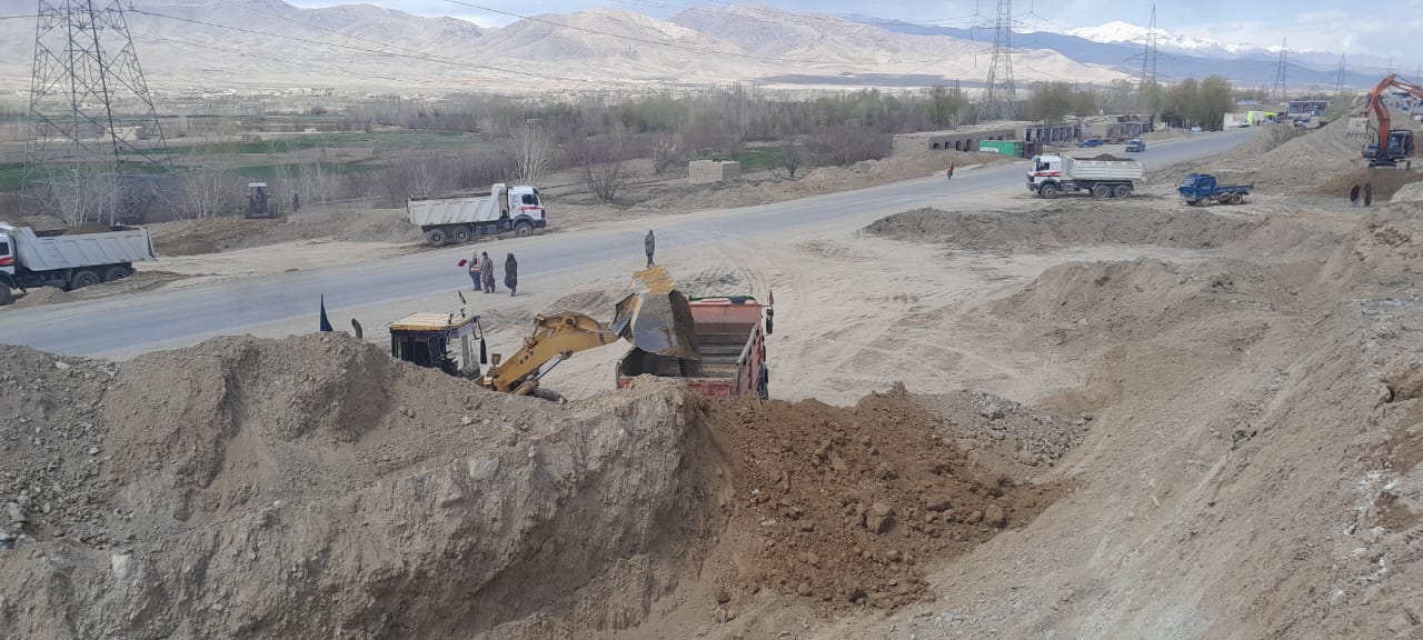 د کابل – غزني لویې لارې د دویم لین د څلورم لاټ سړک رغنیزې چارې پیل شوې