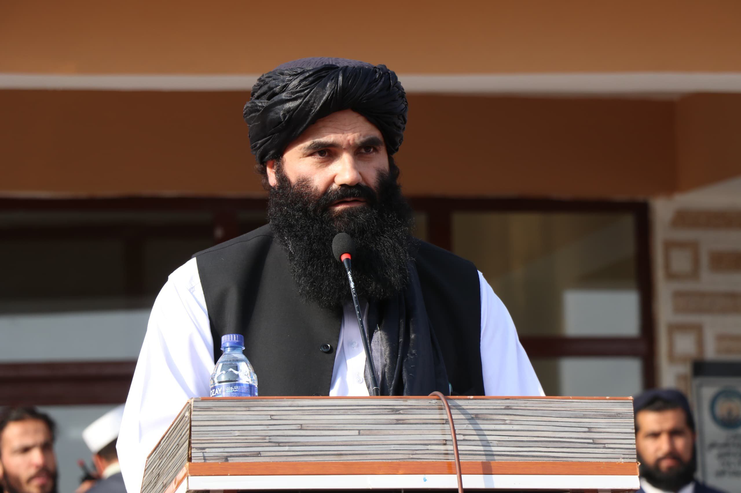 سراج الدین حقاني د مولوي هبت الله د فرمانونو پر عملي کولو ټینګار کړی