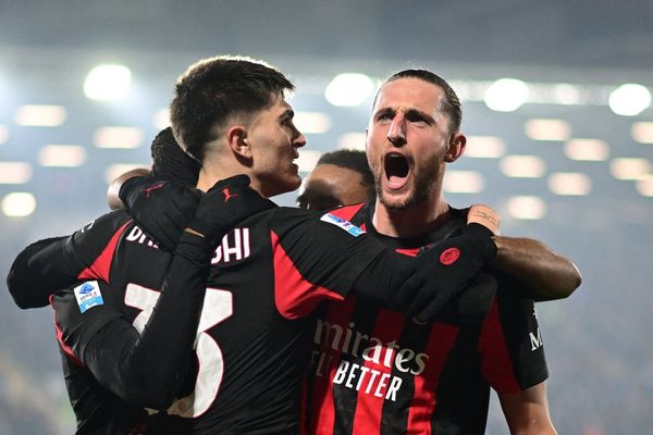 بازگشت میلان با دبل آدریان رابیو برای نزدیکشدن به صدر جدول سری آ