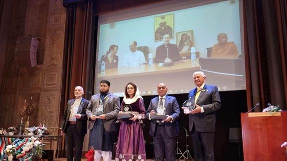 یوې افغانې مېرمن نرګس مومند حسنزۍ د سوېډن هېواد ۲۰۲۳ کال د سولې نړۍواله جایزه ترلاسه کړه