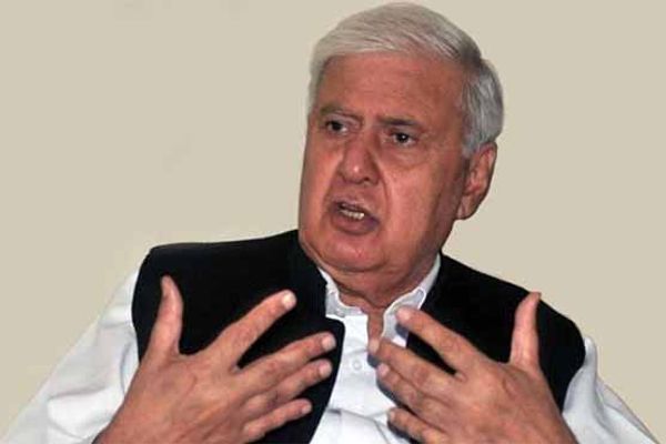 افتاب شیرپاو: د پاکستان او طالبانو ترمنځ د خبرو بیا پیل د سولې هیلې پیاوړې کړې دي