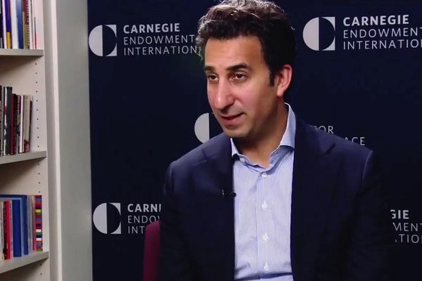 کارشناس برجسته ایرانی: گزینههای پاسخگویی ایران به امریکا، معادل بمبگذاری انتحاری است