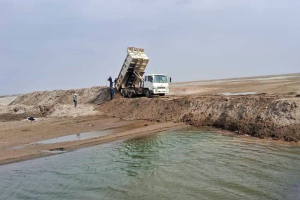 د طالبانو د پانګونې بین الوزارتي کمېټې د امو سیند د ویجاړو څنډو د بیا رغونې طرح تایید کړې