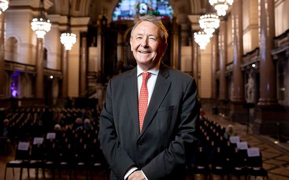 عضو مجلس بریتانیا خواهان رسمیت شناختن آپارتاید جنسیتی و حفاظت از هزارهها در افغانستان شد