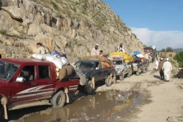تیراه دره د ناورین پر پوله؛ د خېبر پښتونخوا دغه سیمه کې نا امنۍ خلک بېکوره کړي