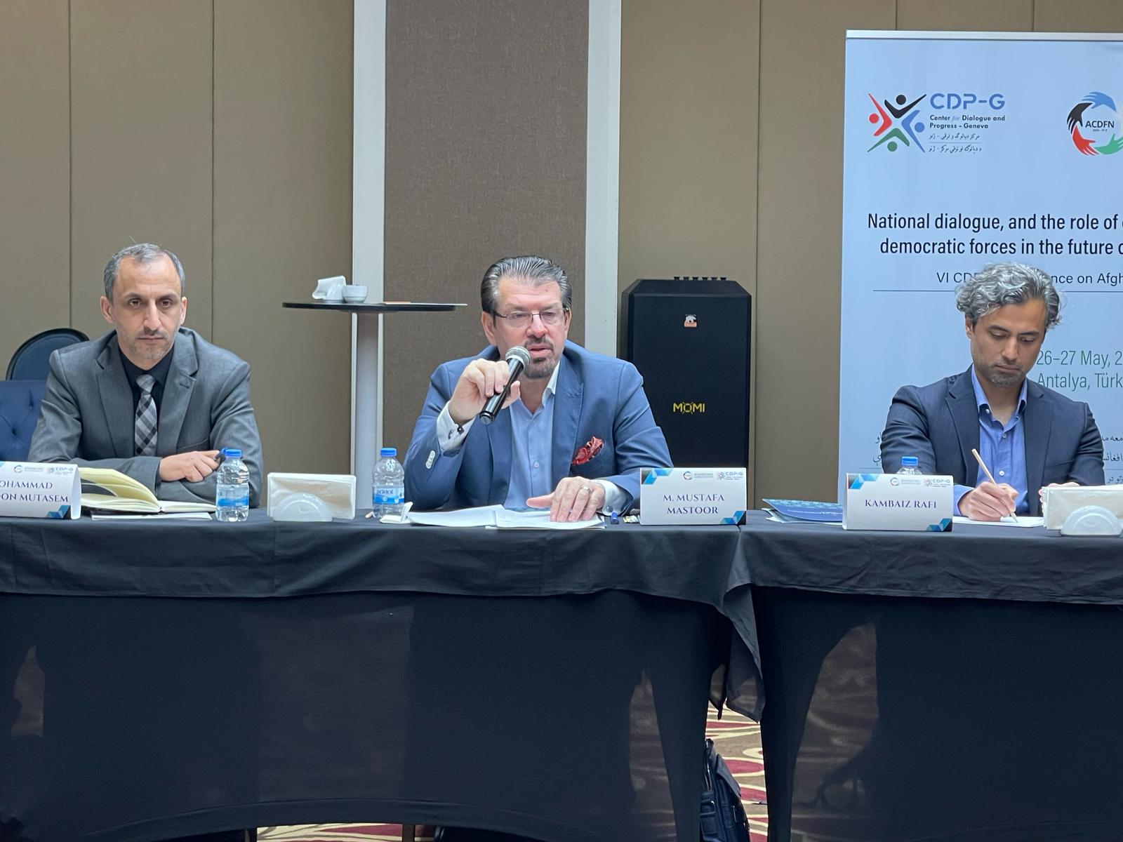  وزیر سابق اقتصاد افغانستان: طرح سازمان ملل نمی‌تواند افغانستان را از بحران عبور دهد