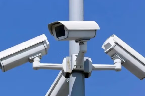 طالبانو د کاپیسا په مرکز او یو شمېر ولسواليو کې امنیتي کمرې ولګولې