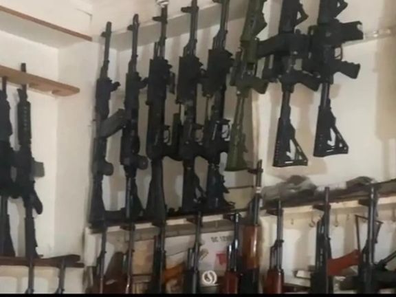 بازار سلاحهای امریکایی در منطقه 'دره آدمخیل' در حومه پیشاور