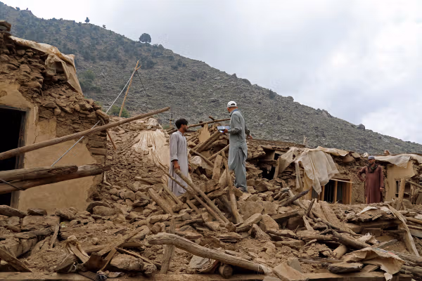 یونیسف به ۶ هزار خانواده زلزلهزده در کنر بستههای زمستانی توزیع کرد