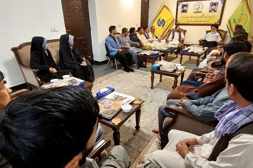 طالبان یک مرکز فرهنگی را در غرب کابل بست و شماری از افراد را بازداشت کرد