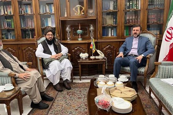 د ایران د بهرنیو چارو وزارت مرستیال د سلما بند د اوبو د خوشې کولو غوښتنه وکړه