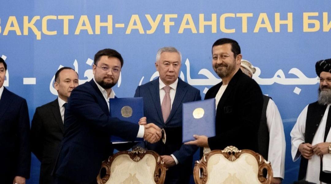 د هرات او قزاقستان سوداګرو د ۲۰ میلیونه ډالرو په ارزښت سوداګریز تړونونه لاسلیک کړل
