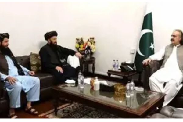 Khyber Pakhtunkhwa's Chief Minister Discusses Peace With Taliban Official
