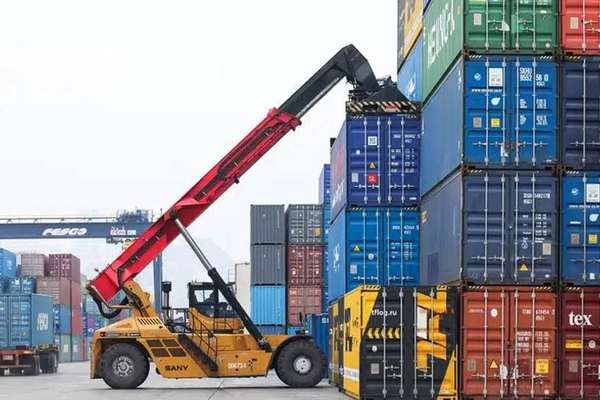 Taliban–Uzbekistan Trade Tops $1.7 Billion In 2025