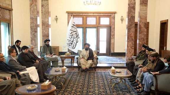 خبرگزاری آناتولی: خواجه آصف به ملا برادر درباره عدم اقدام علیه طالبان پاکستانی هشدار داد