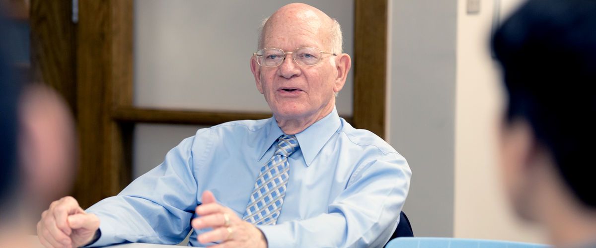 سفیر سابق ایالات متحده در افغانستان: امریکا نمی‌تواند طالبان را به رسمیت بشناسد