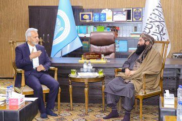 په کابل کې د ایران سفیر د طالبانو د سرحدونو چارو له وزیر سره د ګډې پولې پر تثبیت غږېدلی