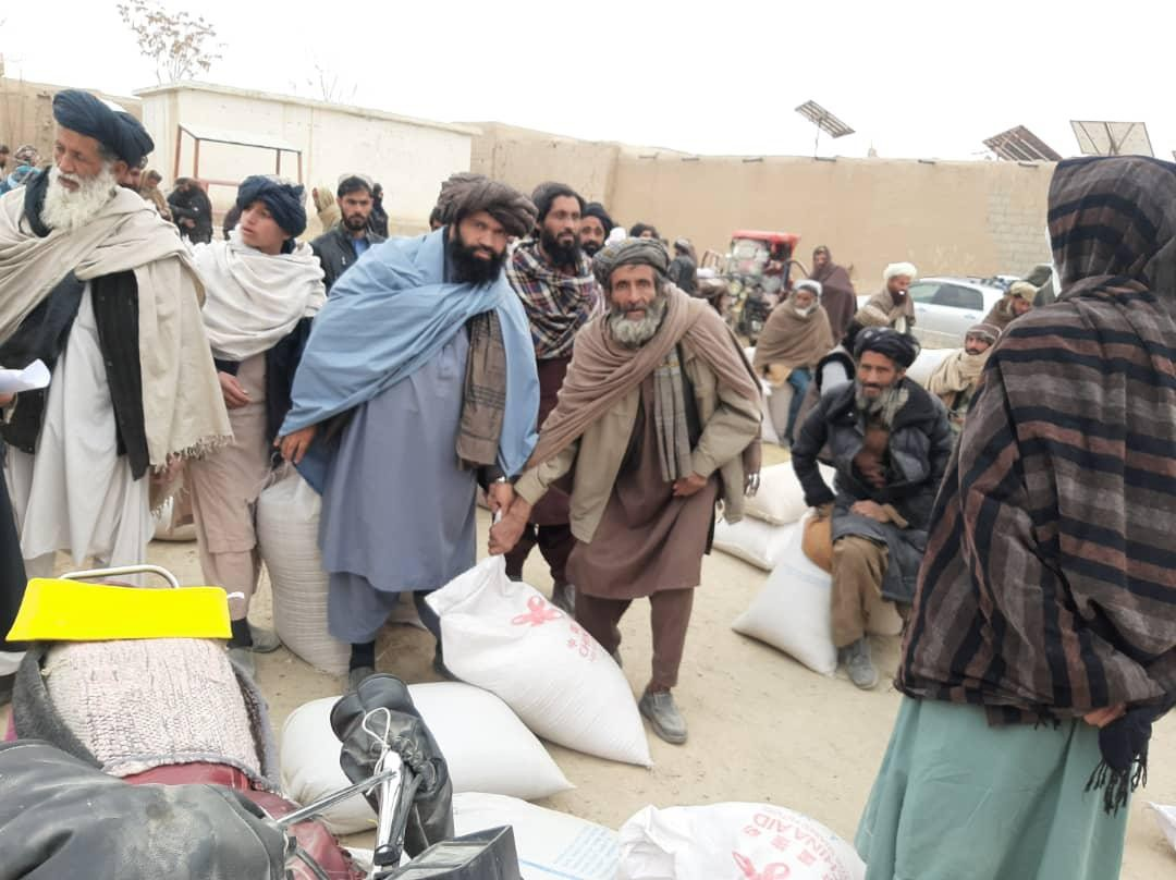 په ۱۴۰۴کال کې؛ طالبان وایي د ۱.۷ مېليارده افغانیو په ارزښت یې مرستې وېشلې دي