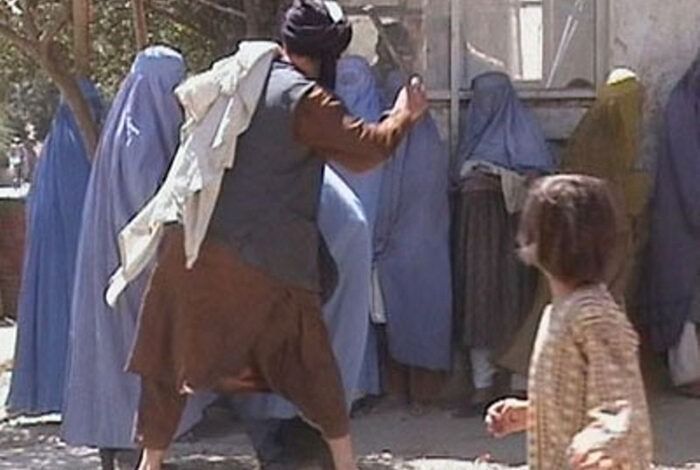 کارشناسان سازمان ملل می‌گویند وضعیت زنان اکنون به دوره اول رژیم طالبان برگشته است