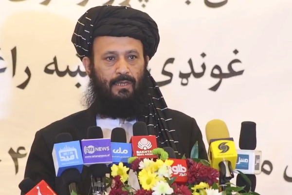 د طالبانو د مخابراتو وزیر: فساد په سیسټم کې سرایت کړی او له امله یې بې برکتي رامنځته شوې