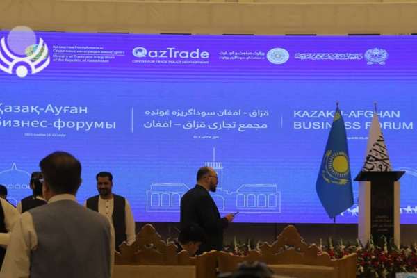 طالبان از برگزاری مجمع تجاری افغان-قزاق در کابل خبر داد