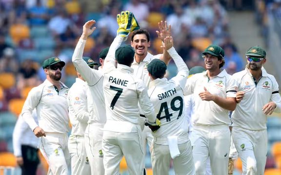 اسټراليا له پاکستان د کرېکټ د ټيسټ لوبو لړۍ وګټله